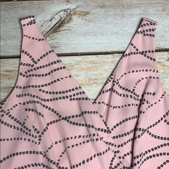 CABI ladies Sophia cami pink and gray - Picture 3 of 5